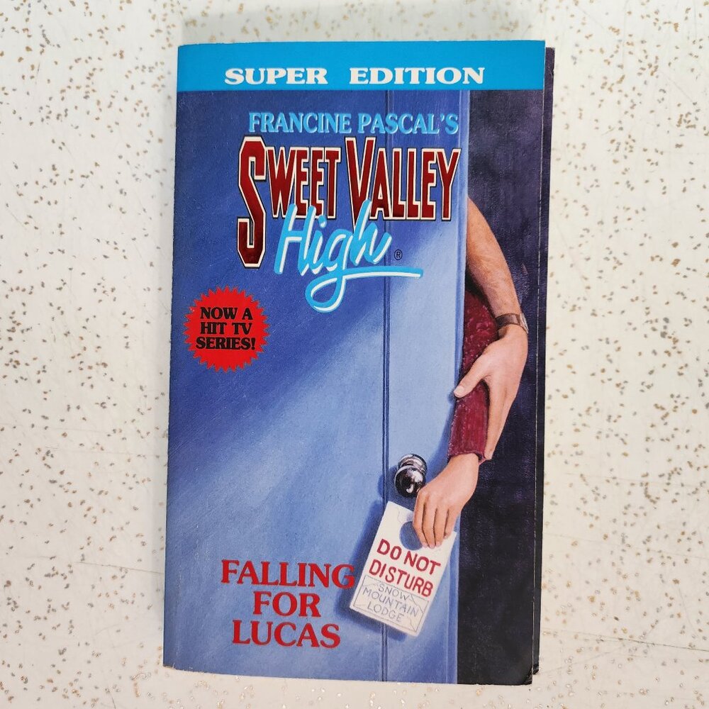 Sweet Valley High Super Edition-Falling For Lucas